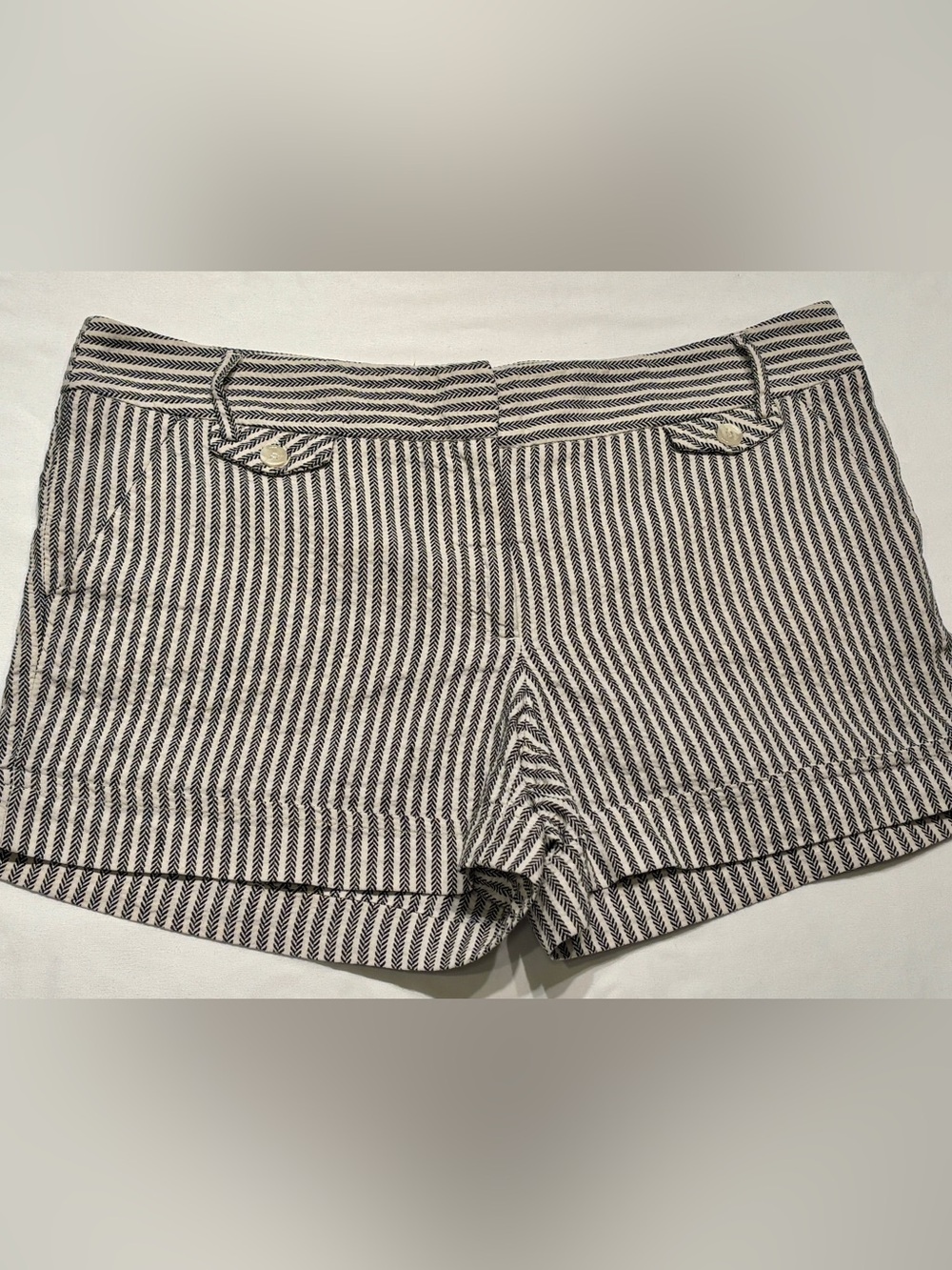 Abs Platinum Black and White Striped Bermuda Shorts-Sz. 12